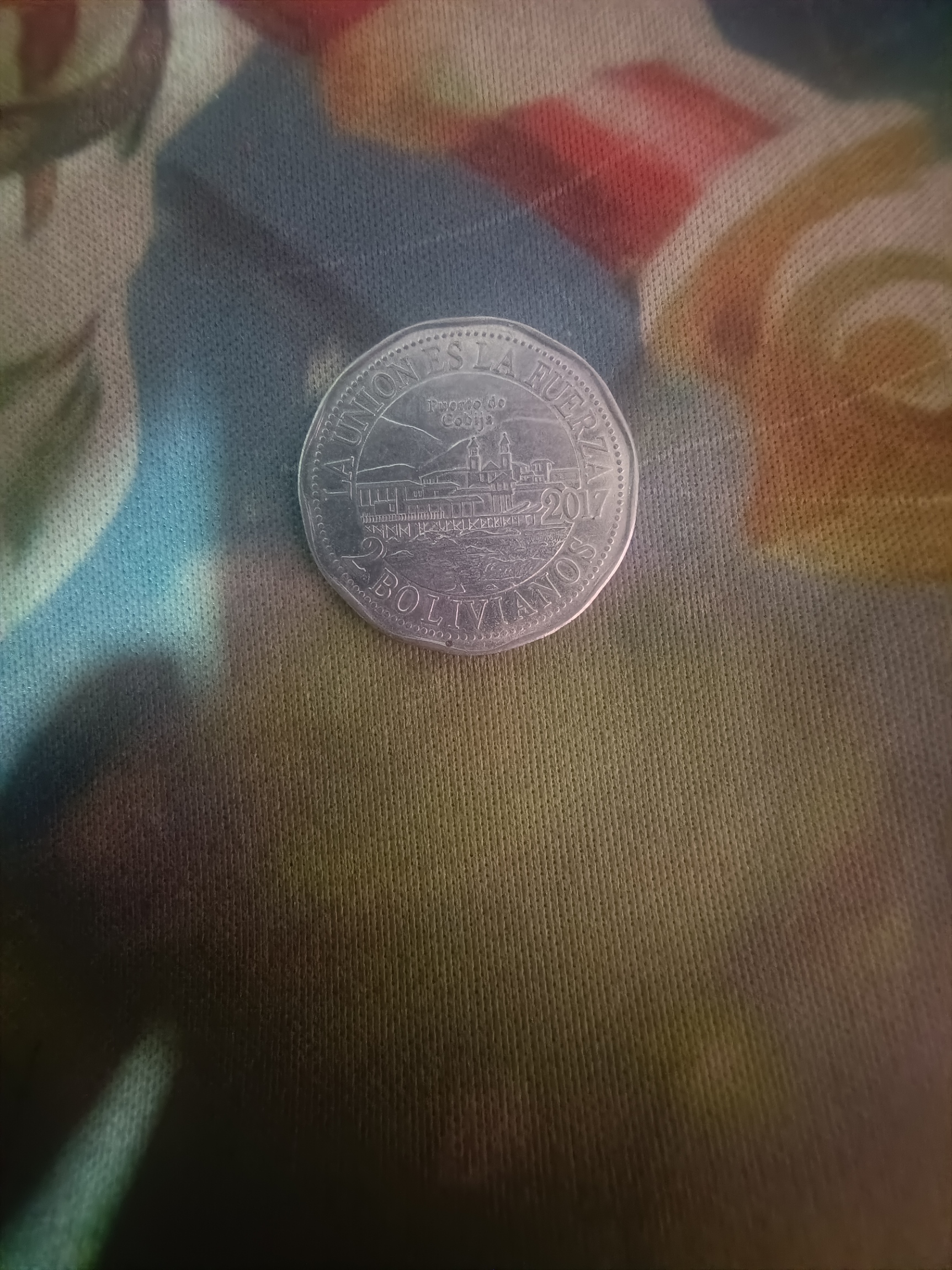 2 Bolivianos Puerto Cobija